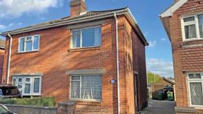 Potential to Extend in SOUTHAMPTON photo